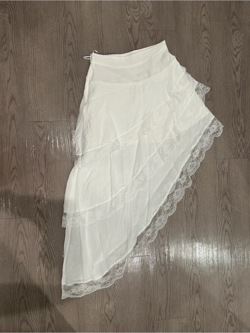 Vintage White Lace-Trim Asymmetrical Skirt Slip